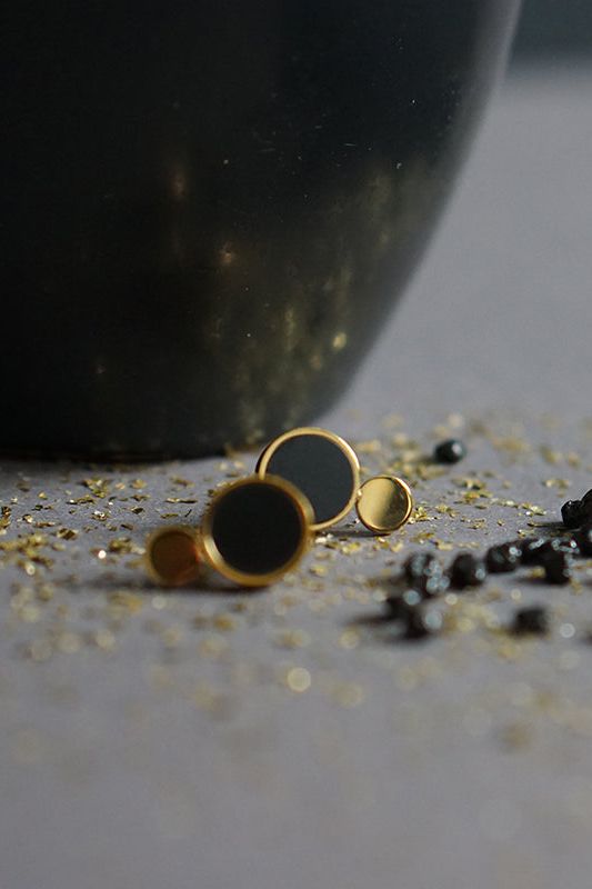 Luna Eclipse Golden Petite Earrings