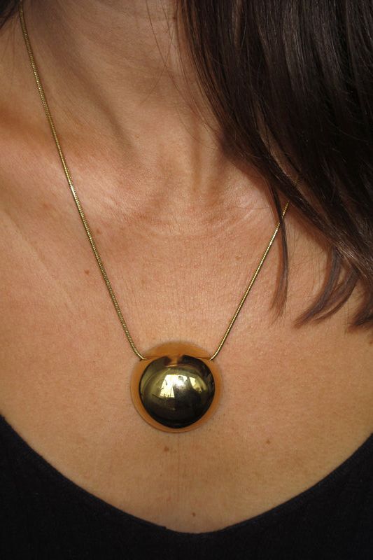 Uno Magna Golden Necklace