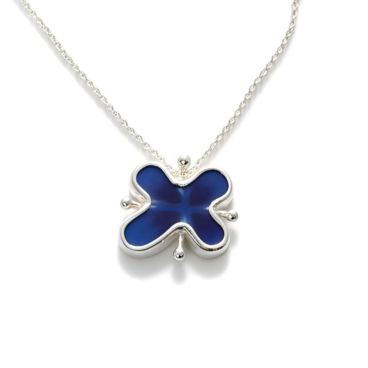 Mon Amie Flower Necklace