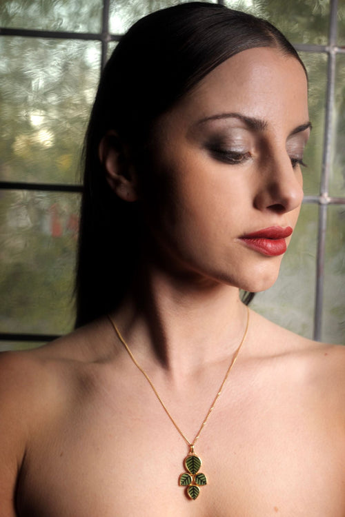 Berså Golden Petite Grönska Necklace