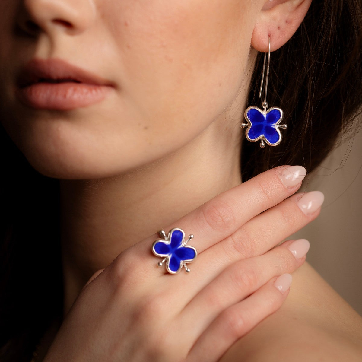 Mon Amie Flower Ring