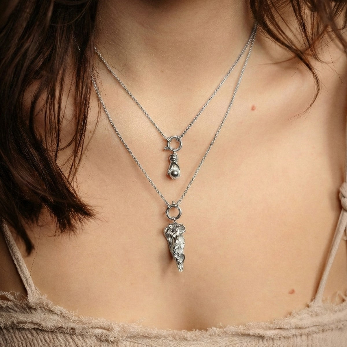 La Main Necklace