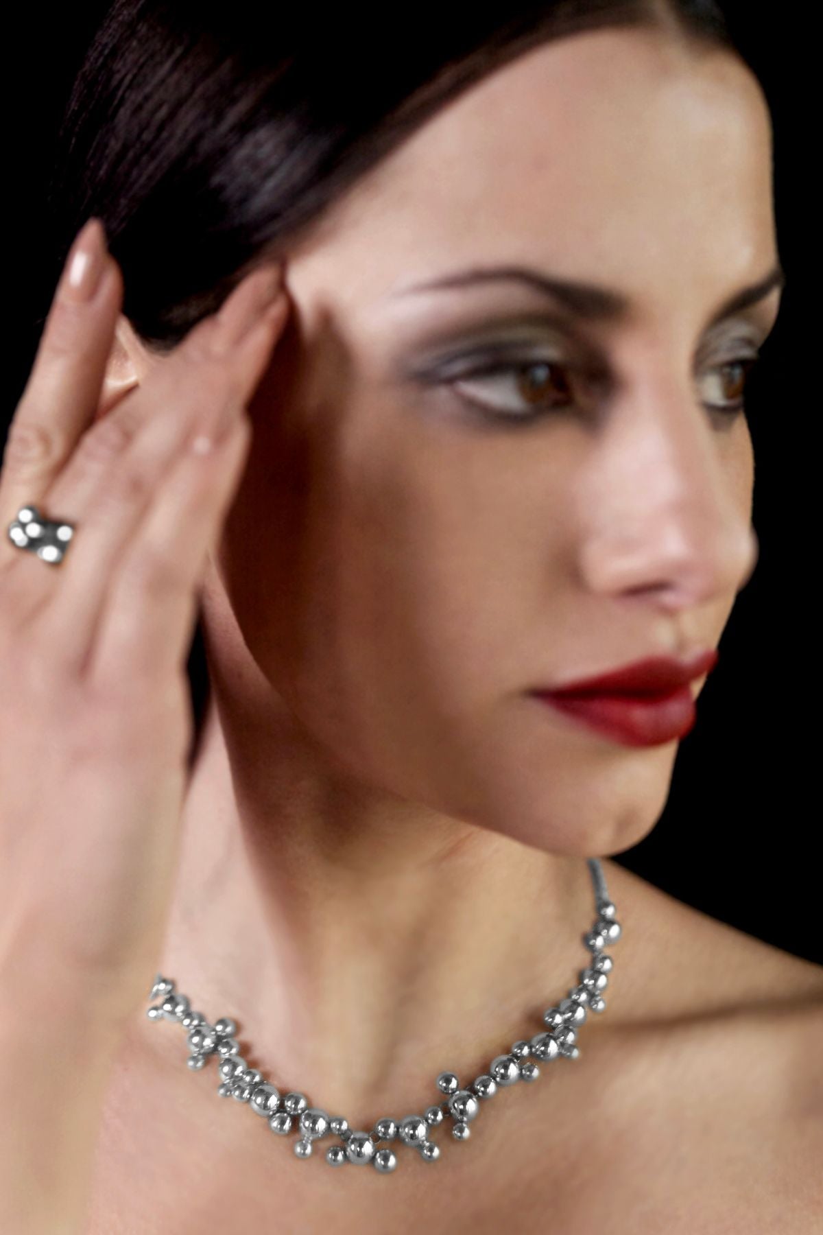 Stella Rain Grand Necklace